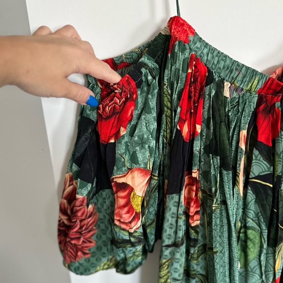 Siddhartha Bansal Off the shoulder floral dress NWT size Small - Picture 3 of 10